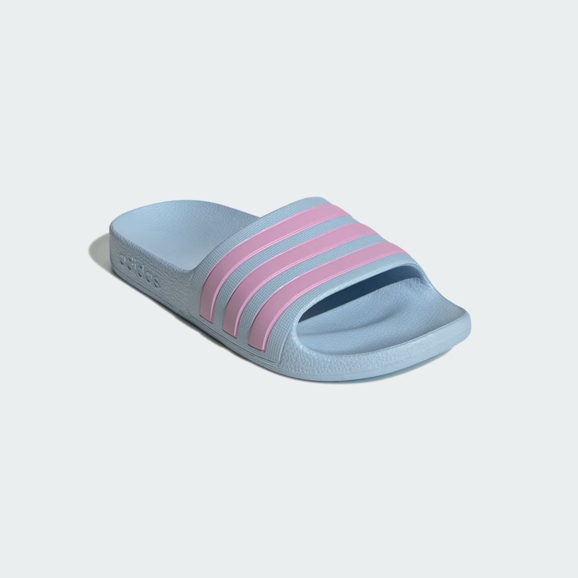 Adilette_Aqua_Slides_Kids_Blue_JP5773_04_standard_converted